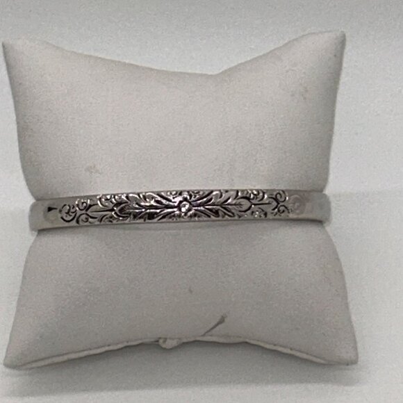 Whiting & Davis Vintage Silver-Tone Etched Floral Bangle Bracelet 7 Inch - Picture 1 of 9